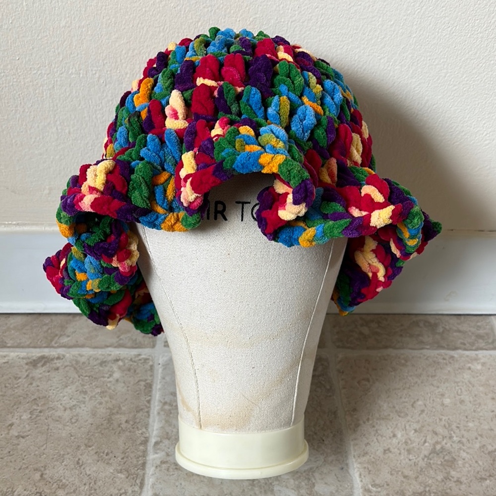 Multicolor Chunky Crochet Bucket Hat